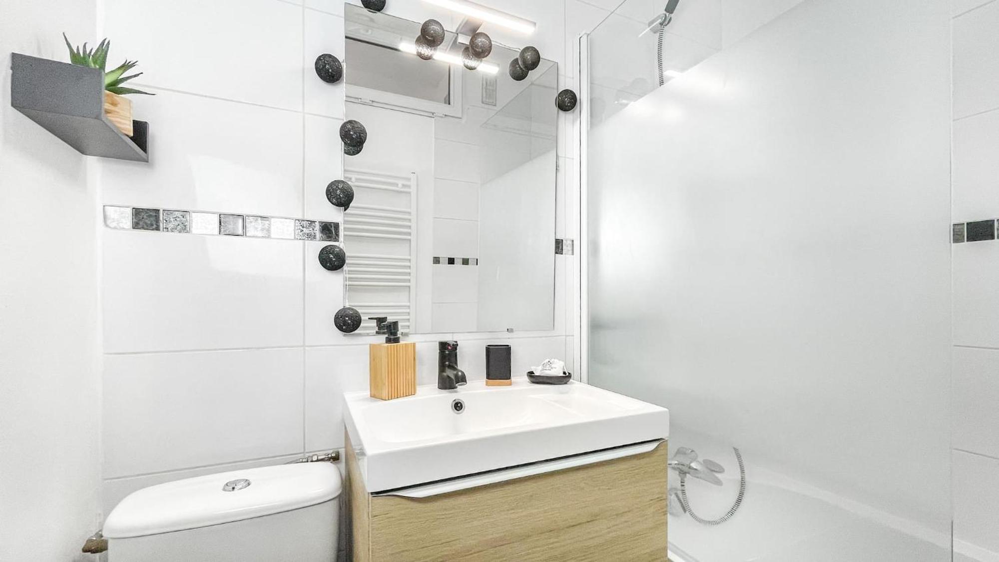 Homey Colibri - New / Free Parking/ Proche Gare Annemasse / Aux Portes De Genevegeneve ภายนอก รูปภาพ
